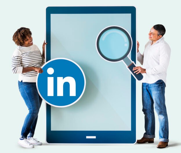 People holding a linkedin icon and a tablet-Sboost.ma-Formations et Emplois